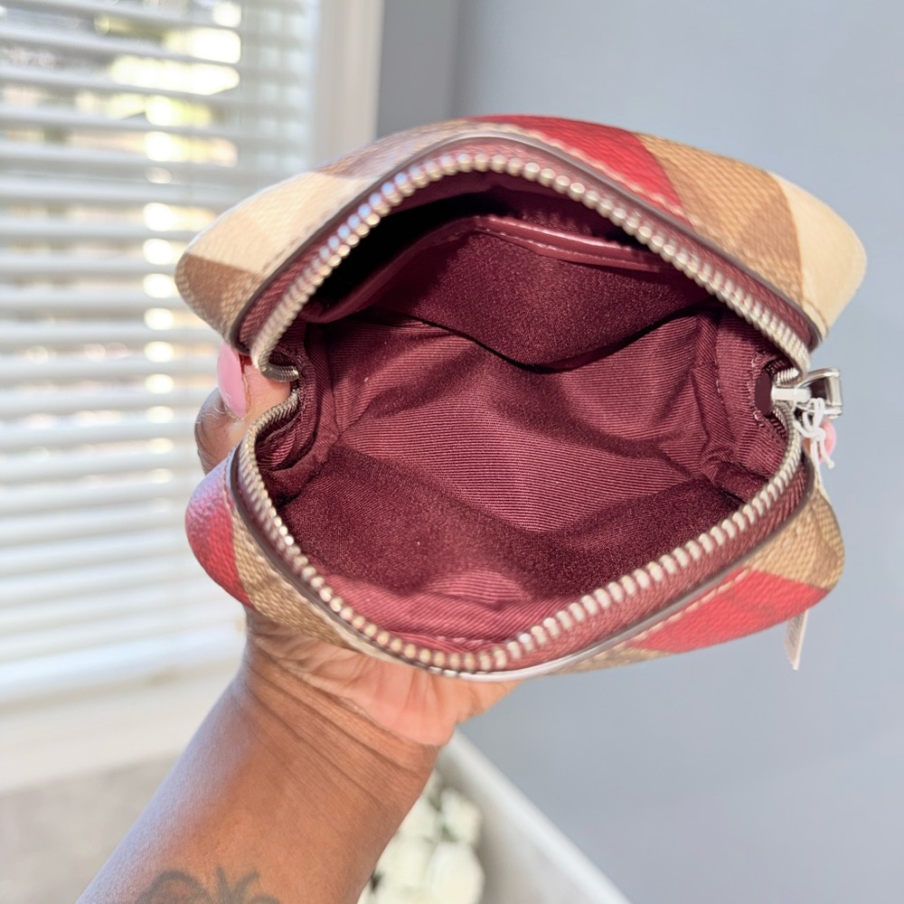 Coach Mini Boxy Pouch - Picture 7 of 9